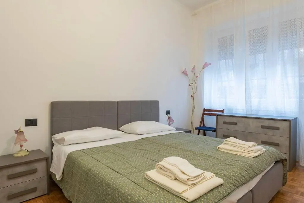 Suite Solari 5 Guest - Posizione Ottima - Wi-Fi Milano